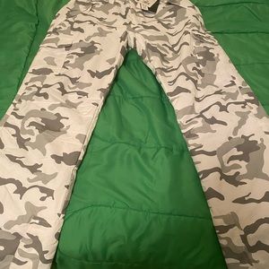 Snow pants